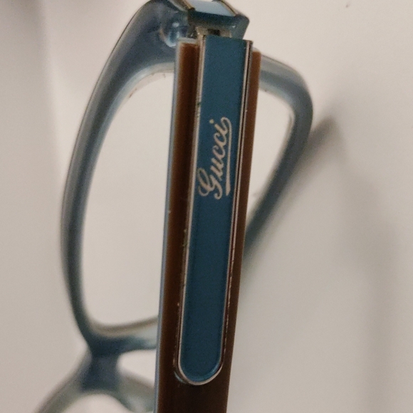 Gucci Eyeglass Frames - Picture 2 of 13